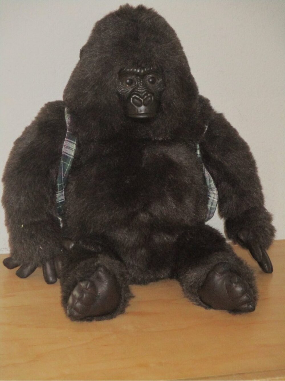 Kenner Vintage 1999 Brown Plush Monkey Green Plaid Backpack Rubber Face Hands